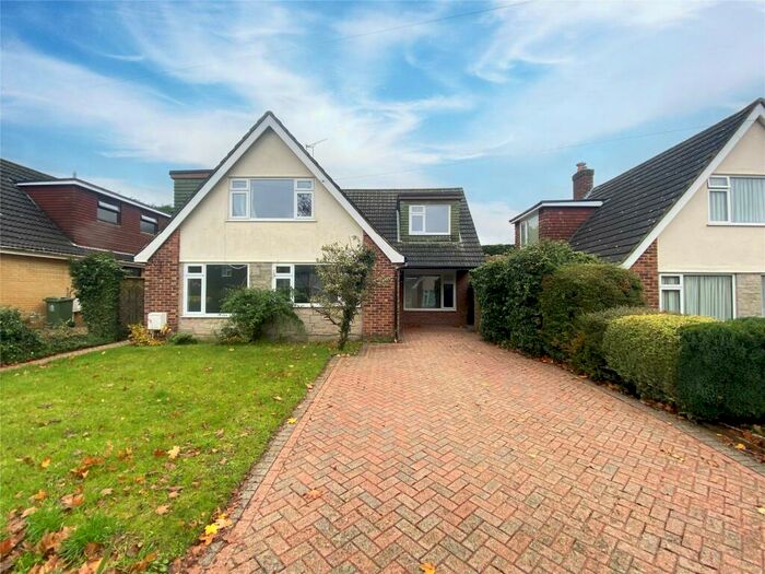 4 Bedroom Detached House To Rent In Hardwick Close, Maidenhead, Berkshire, SL6