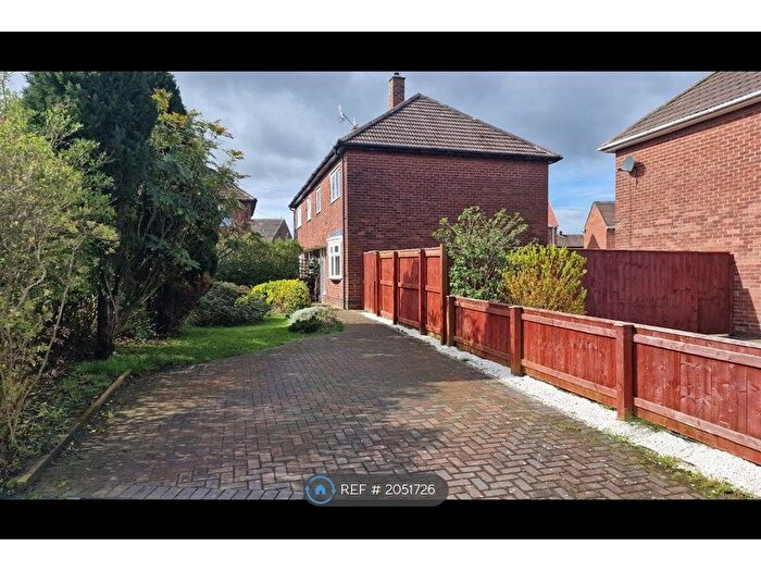 3 Bedroom Semi-detached House To Rent In Clyde Avenue, Hebburn, NE31