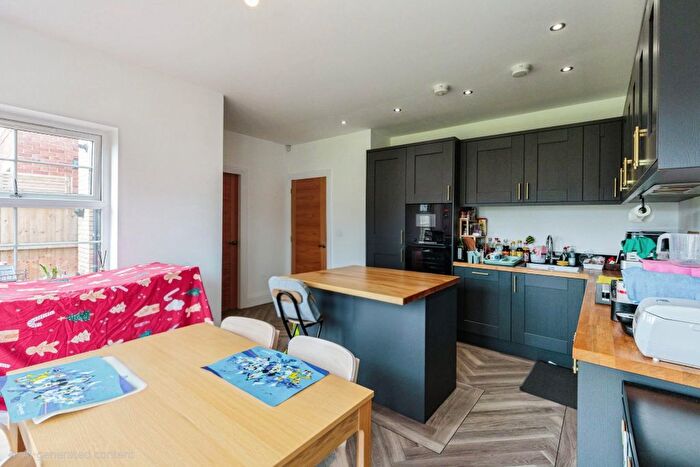 4 Bedroom Detached House For Sale In Parkside Drive, Preston, PR3