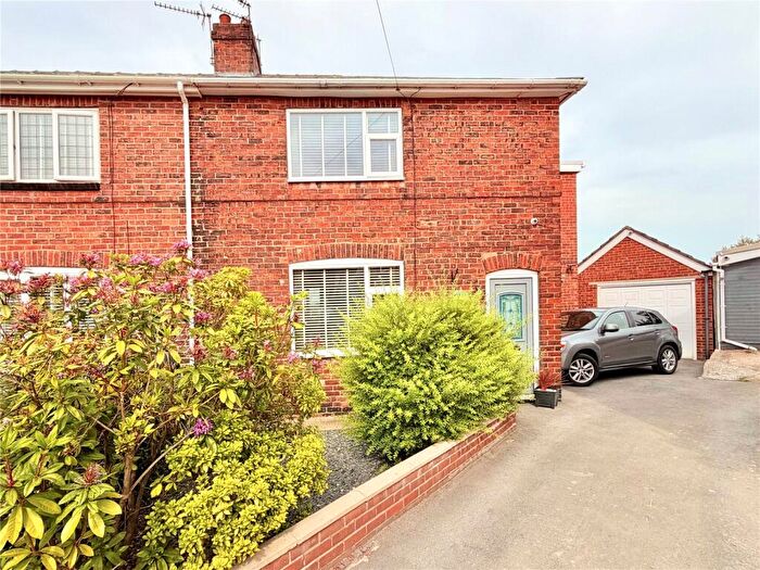 3 Bedroom House For Sale In Broomhead Road, Wombwell, Barnsley, S73