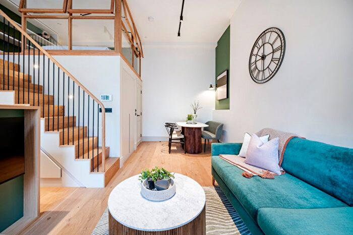 1 Bedroom Flat To Rent In Nevern Square, London, SW5