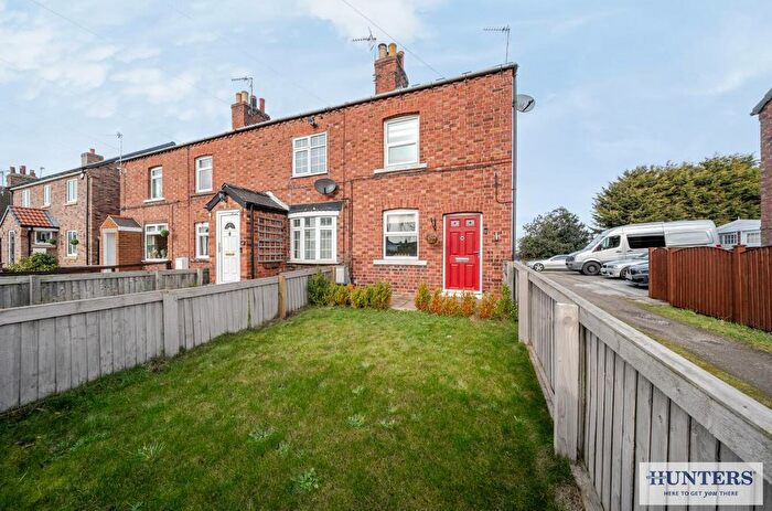 2 Bedroom End Of Terrace House For Sale In Brigg Lane, Camblesforth, Selby, YO8