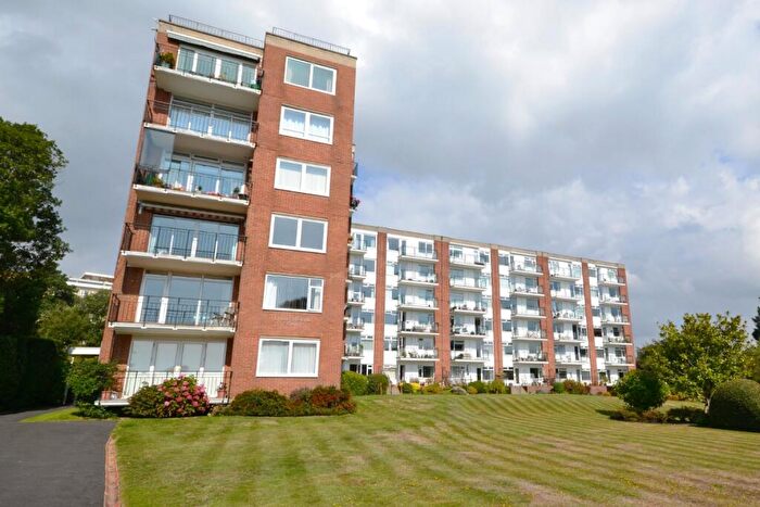 2 Bedroom Flat To Rent In Flat, Churchfield Court, Poole, Dorset, BH15