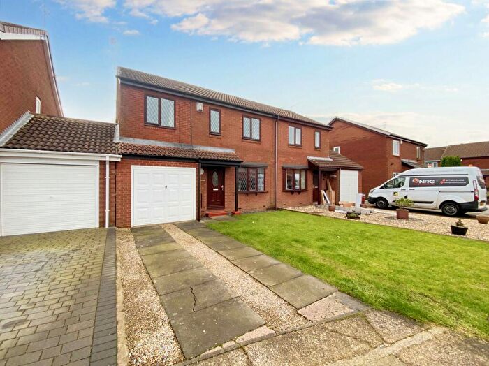 4 Bedroom Semi-Detached House For Sale In Underwood Grove, Northburn, Cramlington, Northumberland, NE23