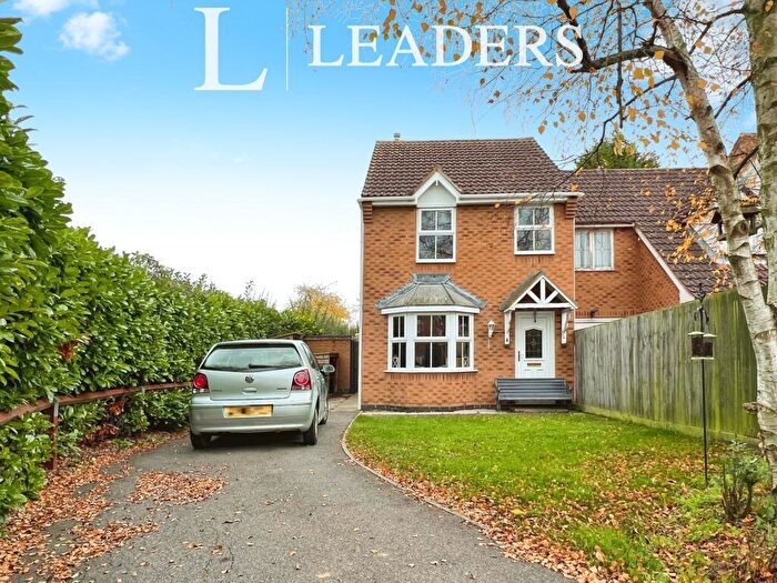 3 Bedroom End Of Terrace House To Rent In Berkeley Drive, Bourne, PE10