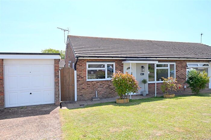 2 Bedroom Semi-detached Bungalow For Sale In Kingfisher Drive, Langney, Eastbourne, BN23