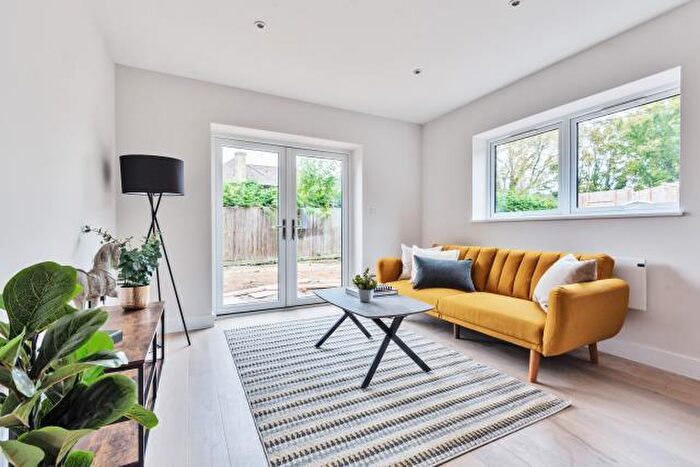 2 Bedroom Apartment To Rent In Botley, Oxford, OX2