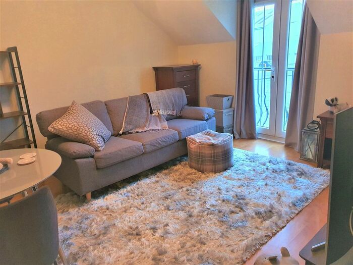 2 Bedroom Flat To Rent In Marsden Gardens, Kirk Sandall, Doncaster, DN3