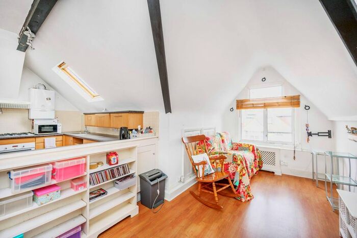 1 Bedroom Flat To Rent In Hindes Road, Harrow, HA1