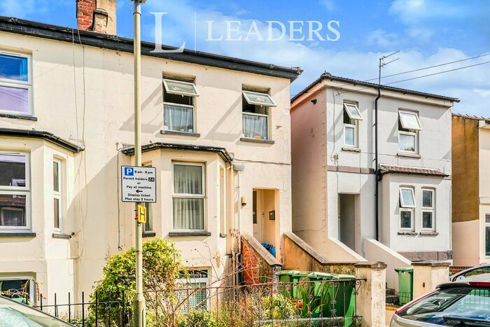 1 Bedroom Flat To Rent In Grosvenor Street, Cheltenham, GL52