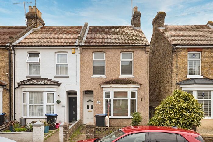 2 Bedroom End Of Terrace House For Sale In Winstanley Crescent, Ramsgate, Kent, CT11