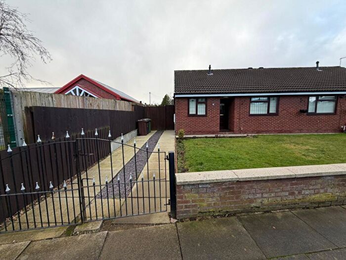 2 Bedroom Semi-Detached Bungalow For Sale In Captains Lane, Bootle, L30