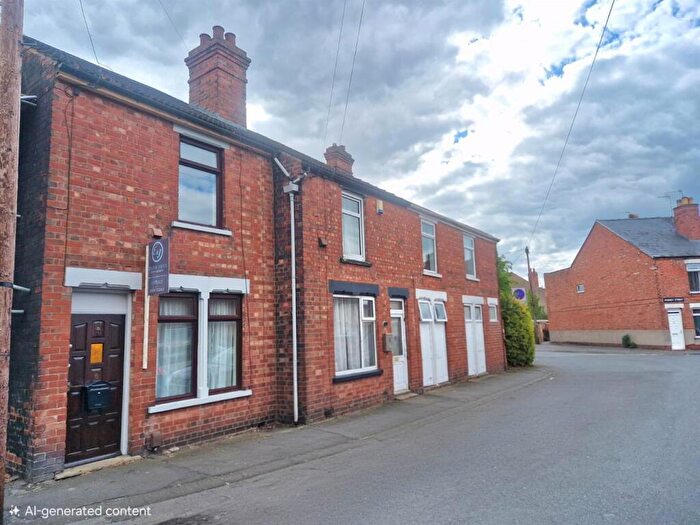 3 Bedroom Terraced House For Sale In Lawrence Place, Newark, NG24