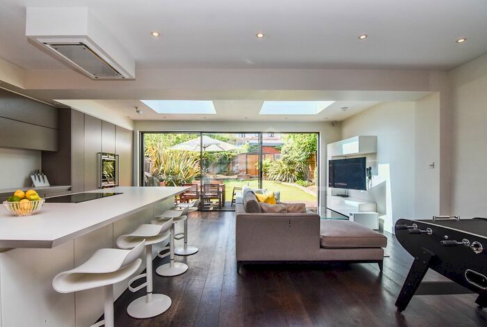 5 Bedroom Semi-Detached House To Rent In Herford Road, Fortis Green, East Finchley, N2