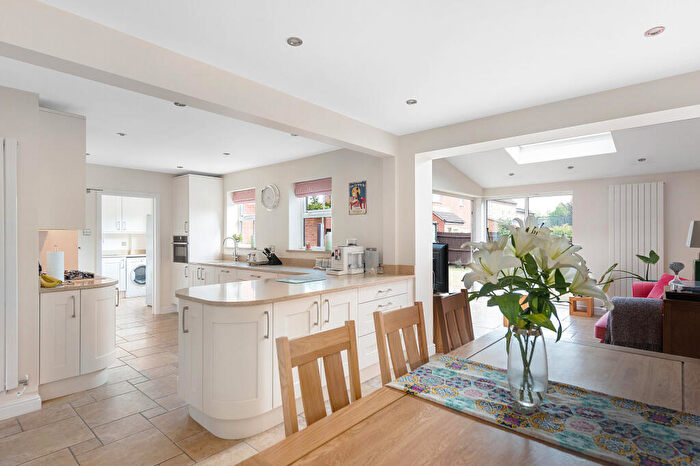 5 Bedroom Detached House For Sale In Rushington Close, St. Ives, Cambridgeshire, PE27