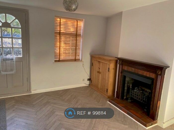 3 Bedroom Terraced House To Rent In Church Fields, West Malling ME19