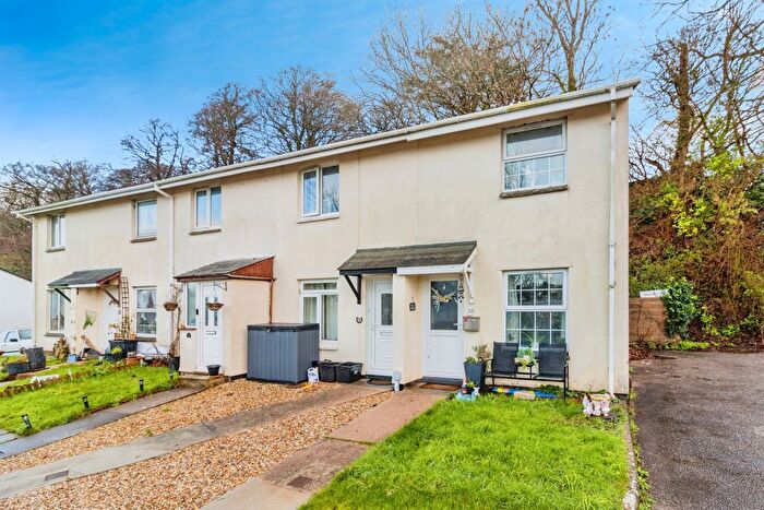 2 Bedroom End Terrace House For Sale In Wordsworth Close, Torquay, TQ2