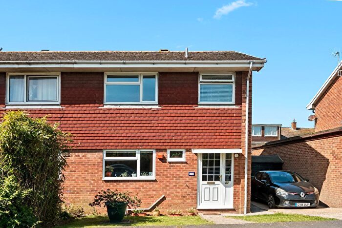 3 Bedroom House For Sale In Hythe Crescent, Seaford, East Sussex, BN25