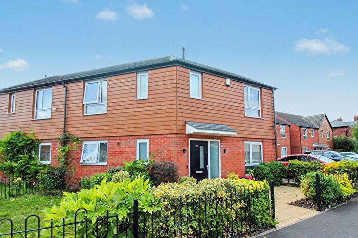 3 Bedroom Semi Detached House For Sale In Tibbington Terrace, Tipton, DY4