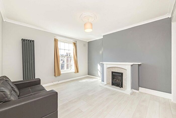 2 Bedroom Flat For Sale In Duchy Street, London, SE1