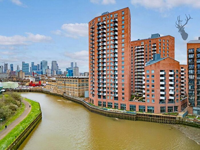 2 Bedroom Apartment To Rent In Navigation Road, Bromley-by-Bow, E3