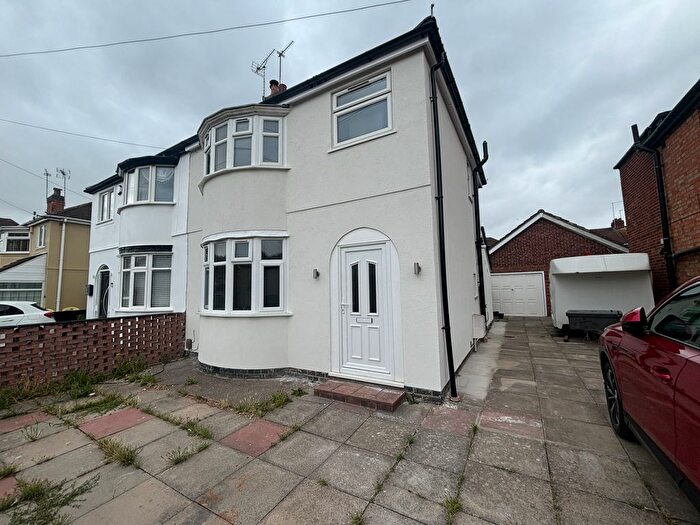 3 Bedroom Semi-Detached House To Rent In Colbert Drive, Leicester, LE3