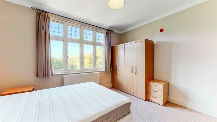 2 Bedroom Flat To Rent In Gunnersbury Avenue, Ealing, London, W5