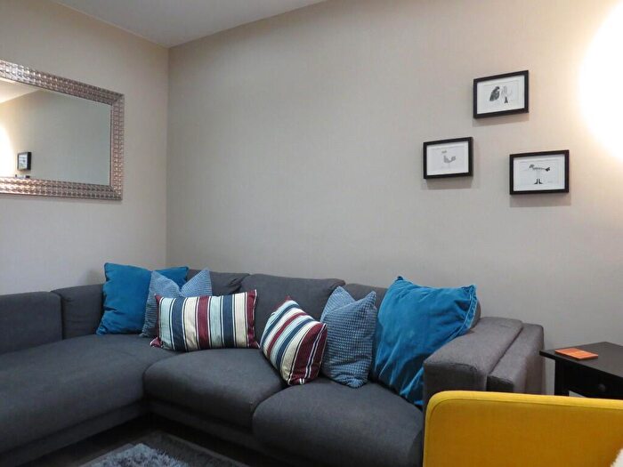 4 Bedroom Terraced House To Rent In Langley Road, Manchester, Greater Manchester, M14