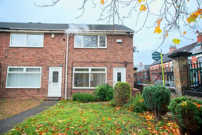 2 Bedroom End Of Terrace House To Rent In Convent Court, Hull, HU5