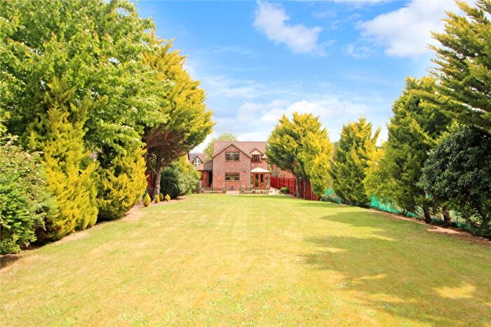 4 Bedroom Detached House For Sale In The Street, Surlingham, Norwich, Norfolk, NR14