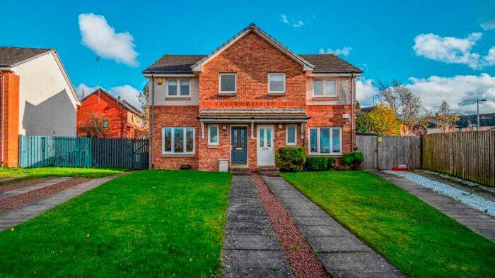 3 Bedroom Semi-Detached House To Rent In Craighead Place, Glasgow, G33