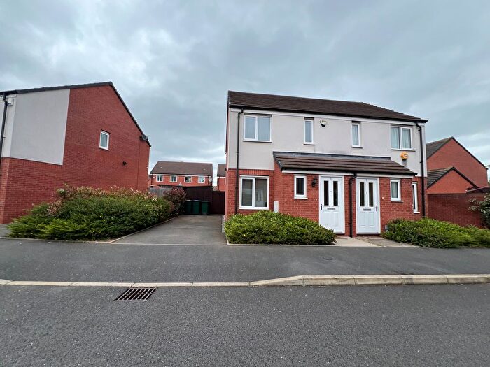 2 Bedroom Semi-Detached House To Rent In Drakeley Close, Coventry, CV6