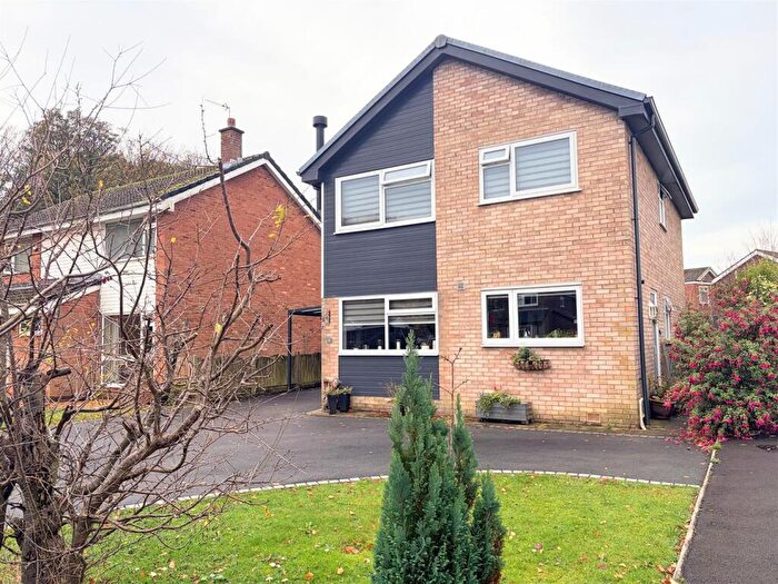 4 Bedroom Detached House For Sale In Applewood Close, Lytham, FY8