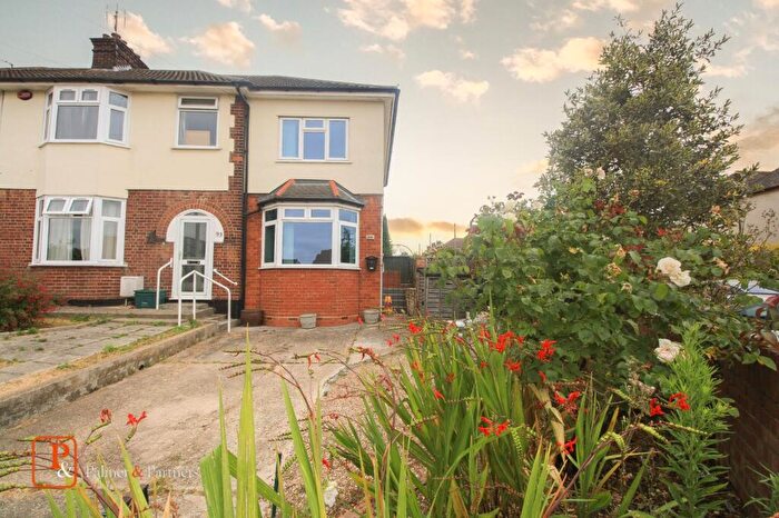 2 Bedroom End Of Terrace House To Rent In Ipswich Road, Colchester, Essex, CO4