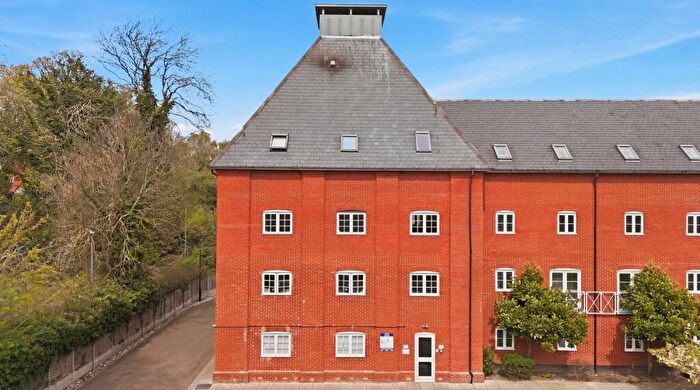1 Bedroom Flat For Sale In Old Maltings Approach, Melton, IP12