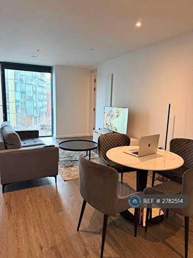 2 Bedroom Flat To Rent In Marlstone Avenue, Salford, M3