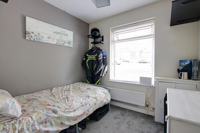 2 Bedroom Semi-Detached Bungalow For Sale In Nicholas Crescent, Fareham, PO15