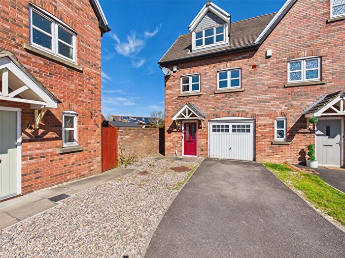 3 Bedroom Semi-Detached House For Sale In Vestry Gardens, Gloucester, Gloucestershire, GL4