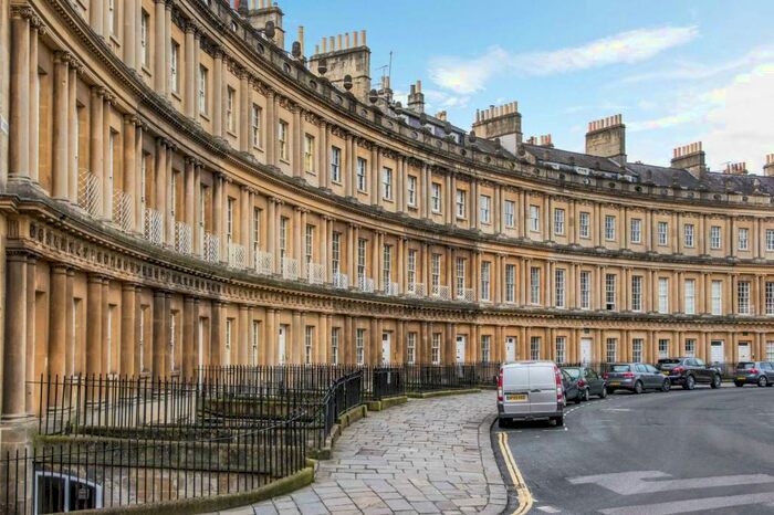 2 Bedroom Apartment To Rent In The Circus, BA1