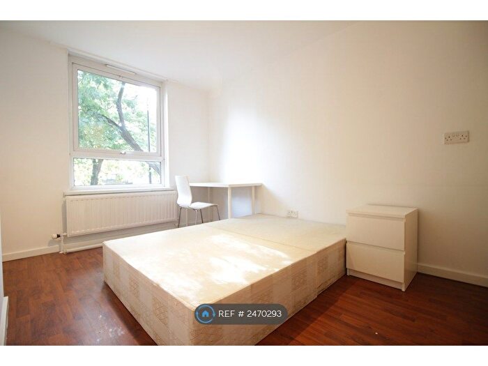 4 Bedroom Flat To Rent In Forge Place, London, NW1