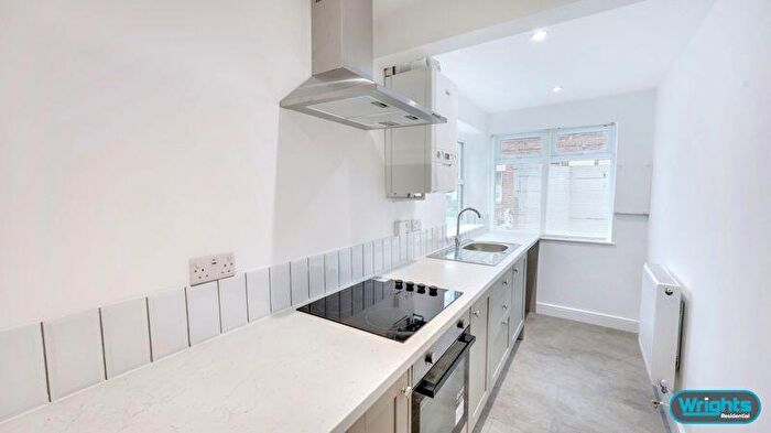 1 Bedroom Flat To Rent In Ashton Street, Trowbridge, BA14