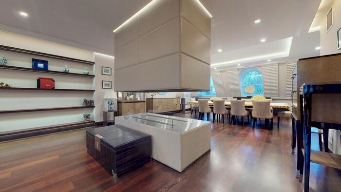 4 Bedroom Flat To Rent In Holland Park, London, W11