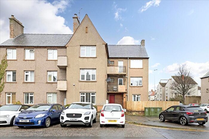 2 Bedroom Flat For Sale In D Duke Street, Dalkeith, EH22