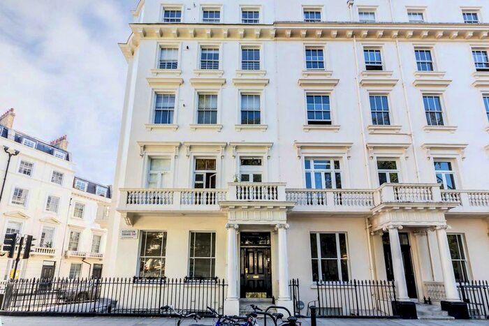 1 Bedroom Flat To Rent In Eccleston Square, London, SW1V