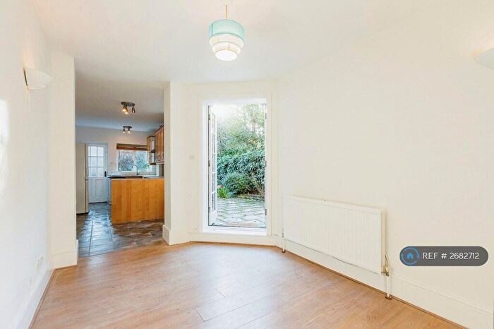1 Bedroom Flat To Rent In Woodland Gardens, London, N10