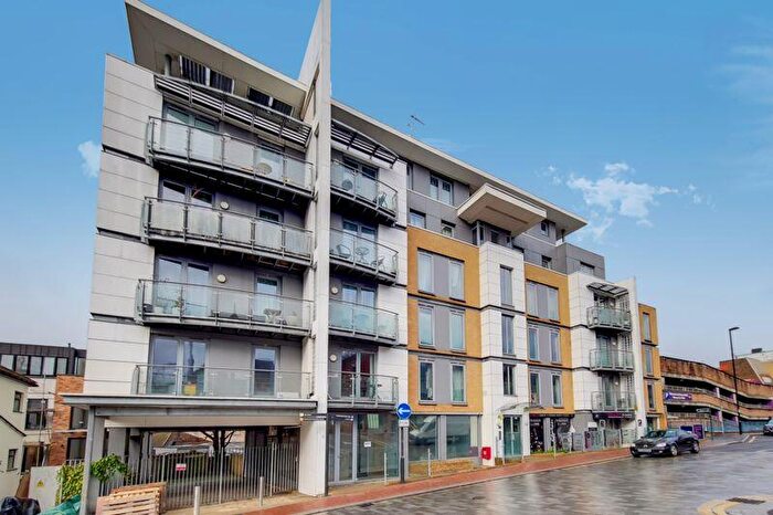 2 Bedroom Flat To Rent In Whytecliffe Road South, Purley, CR8