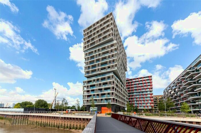 2 Bedroom Flat To Rent In Bonnet Street, London, E16