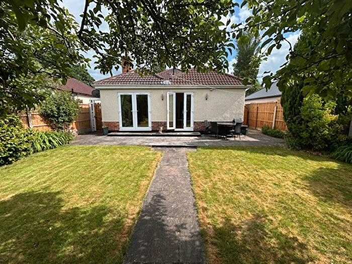 2 Bedroom Bungalow To Rent In Greensway, Chester, CH4