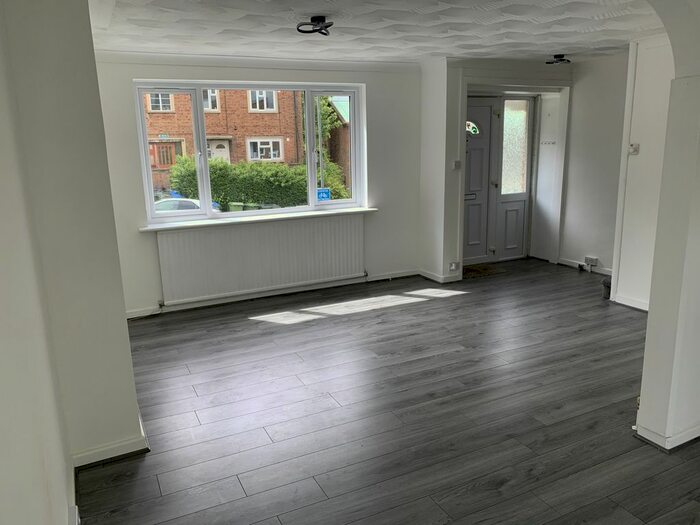 3 Bedroom Terraced House To Rent In Ripon Road, Woolwich, London, SE18