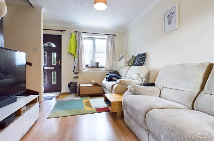 2 Bedroom Terraced House To Rent In Swallowfield Gardens, Theale, Reading, Berkshire, RG7